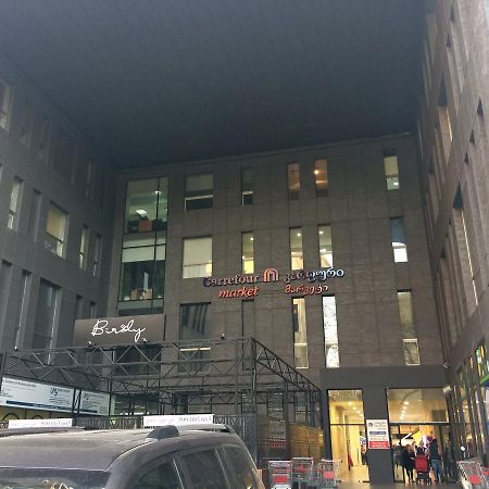 Апартаменты Vip на ул. Гамрекели, 1 Тбилиси Экстерьер фото